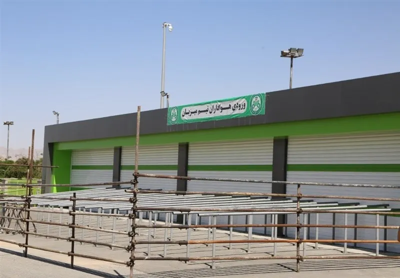 خرید عمده کرکره برقی با قیمت کارخانه- آگما تولیدکننده کرکره برقی فولادی در اصفهان 1 خرید عمده کرکره برقی