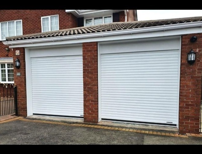 درب آهنی یا کرکره برقی: راهنمای کامل انتخاب بهترین درب 1 درب آهنی یا کرکره برقی