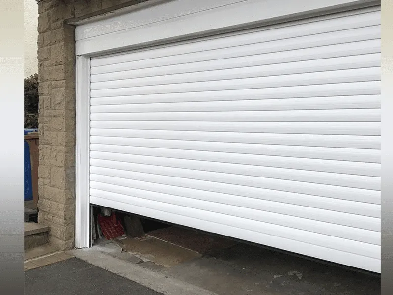 اشتباهات در خرید درب برقی که هزینه شما را دو برابر میکند 1 اشتباهات رایج در خرید درب برقی